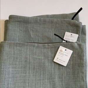Pottery Barn NWT Agave/ Sage Belgian Linen Pillow covers 24x24 Set of 4